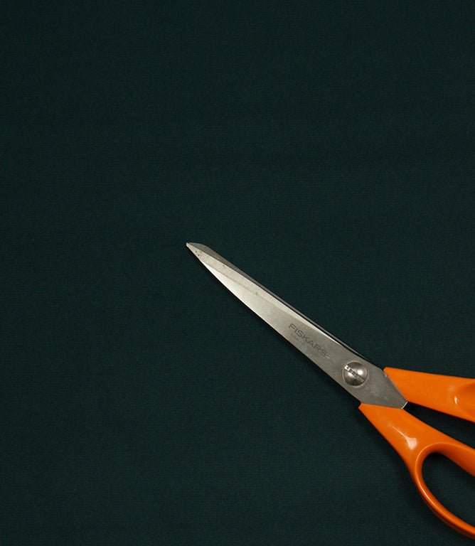 Matuel Velvet FR Fabric / Kingfisher - Just Fabrics