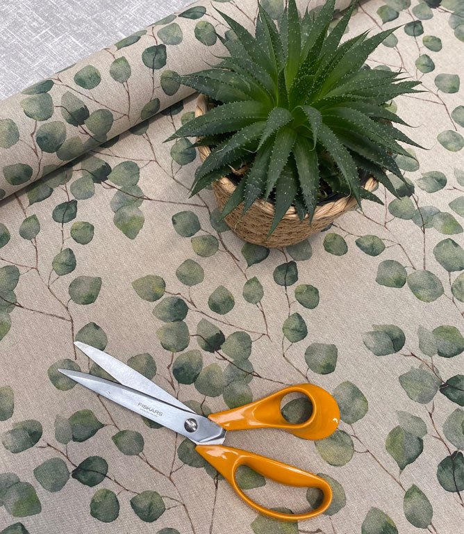 Hartpury Fabric / Linen - Just Fabrics