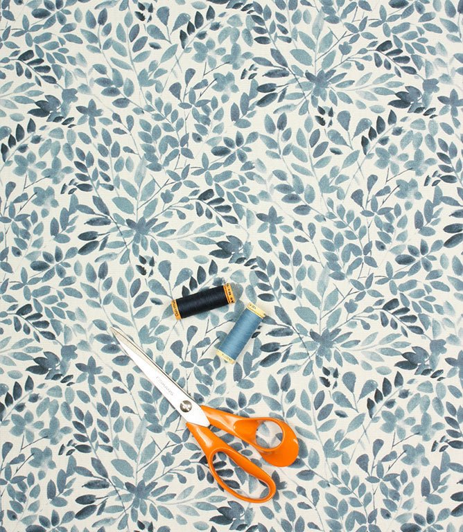 Isla Fabric / Indigo - Just Fabrics