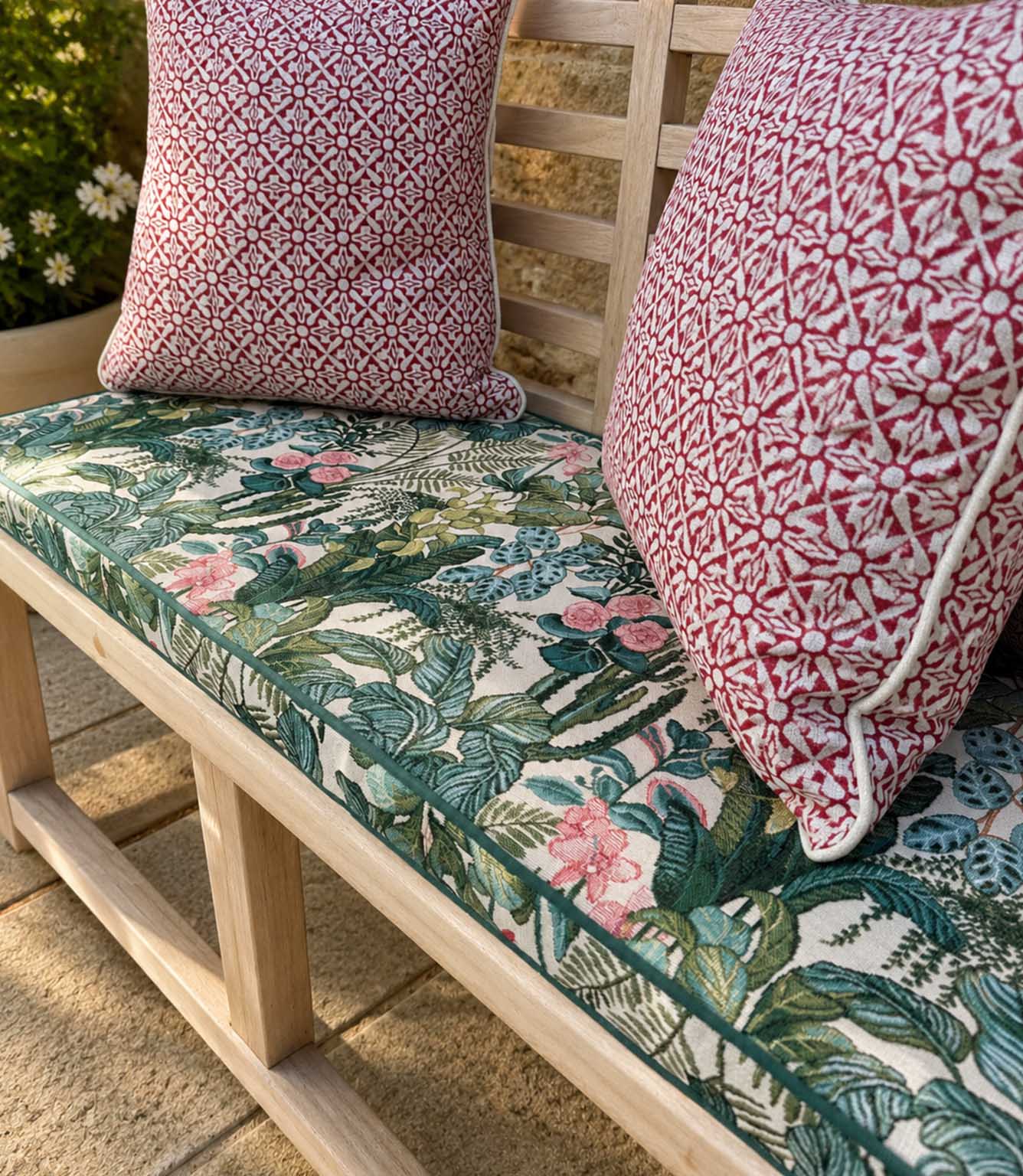 Botanica Tapestry Outdoor Fabric / Multi