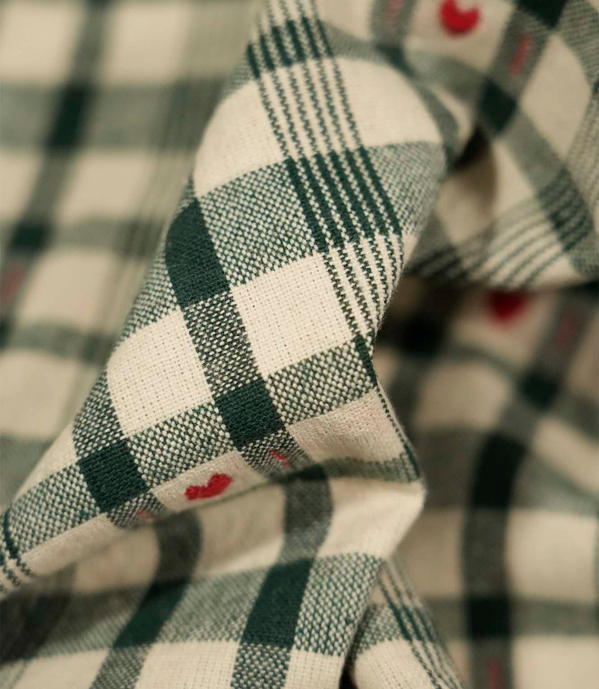 Cotswold Heart Check Fabric / Green / Red
