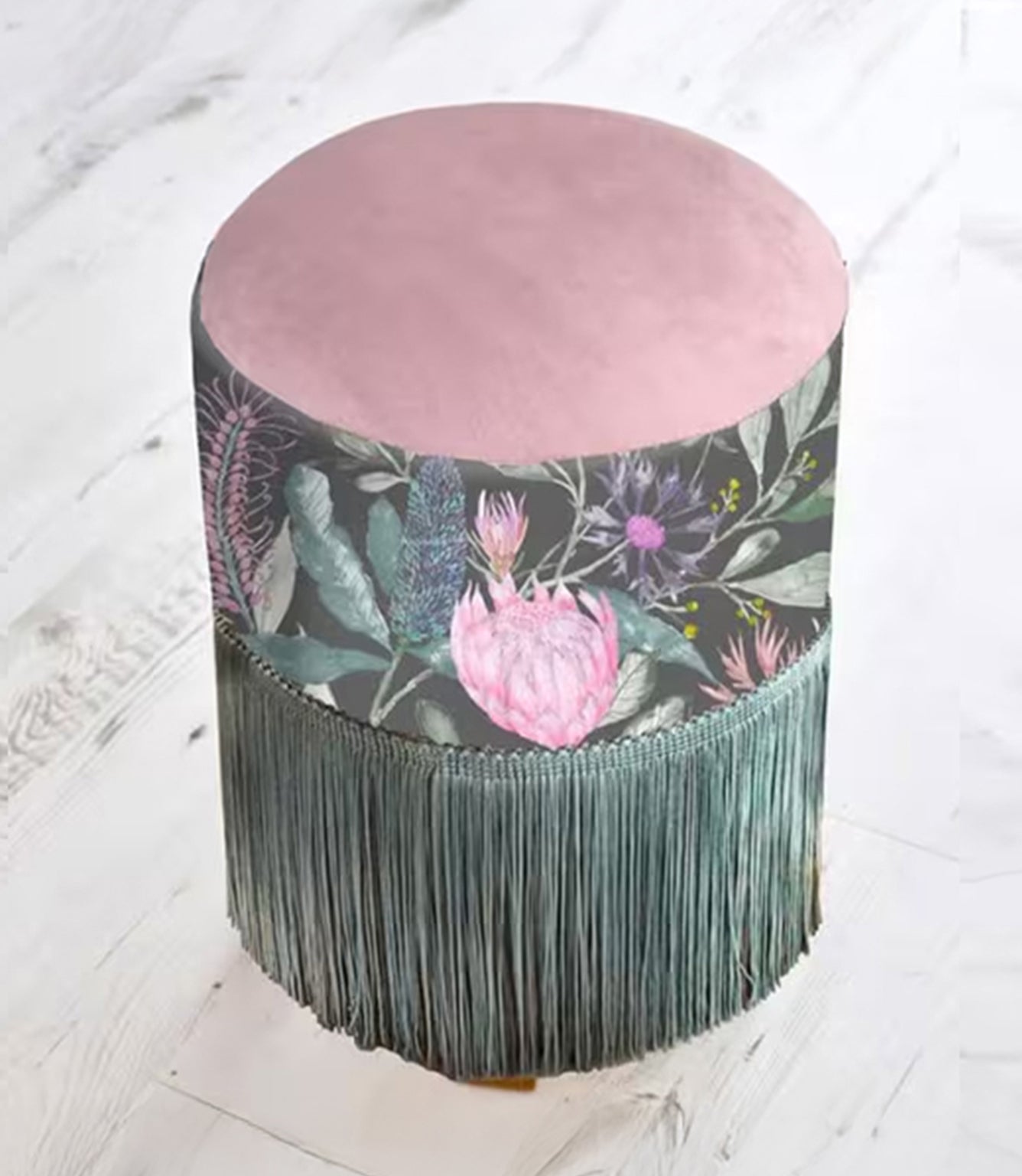 Fortazela Onyx Fringed Monty Footstool