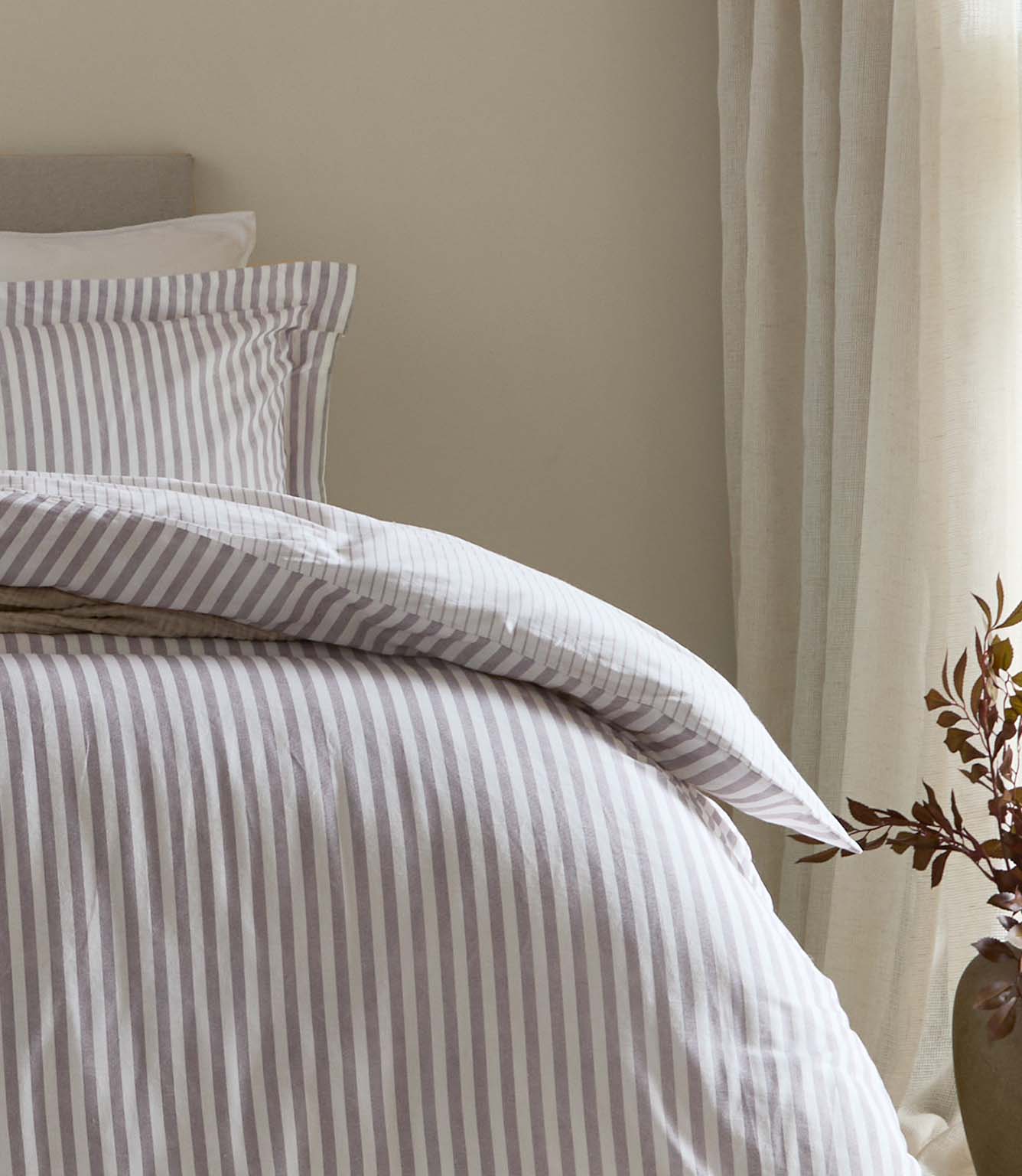 Hebden Stripe Mauve 100% Cotton Duvet Cover Set