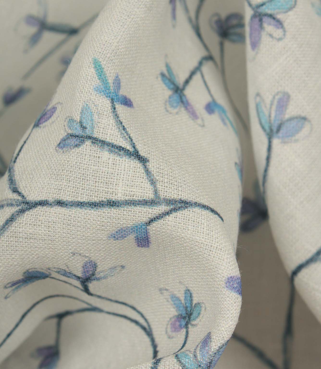 Ophelia Sheer Fabric / Bluebell