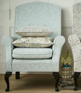 Reversible and durable damask fabric