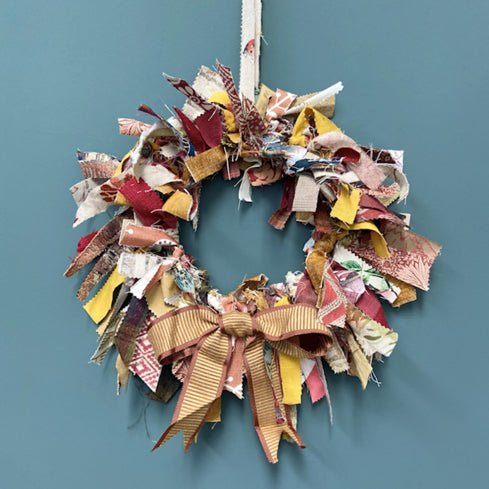 How to Make an Autumn Wreath - Just Fabrics