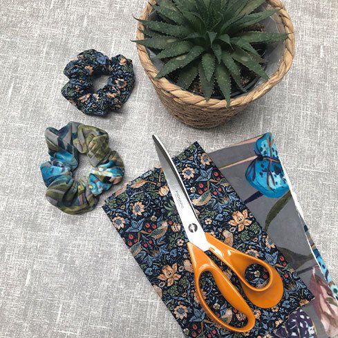 How to Make a Fabric Scrunchie - Just Fabrics