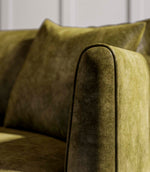 JF Vintage Velvet Fabric / Moss