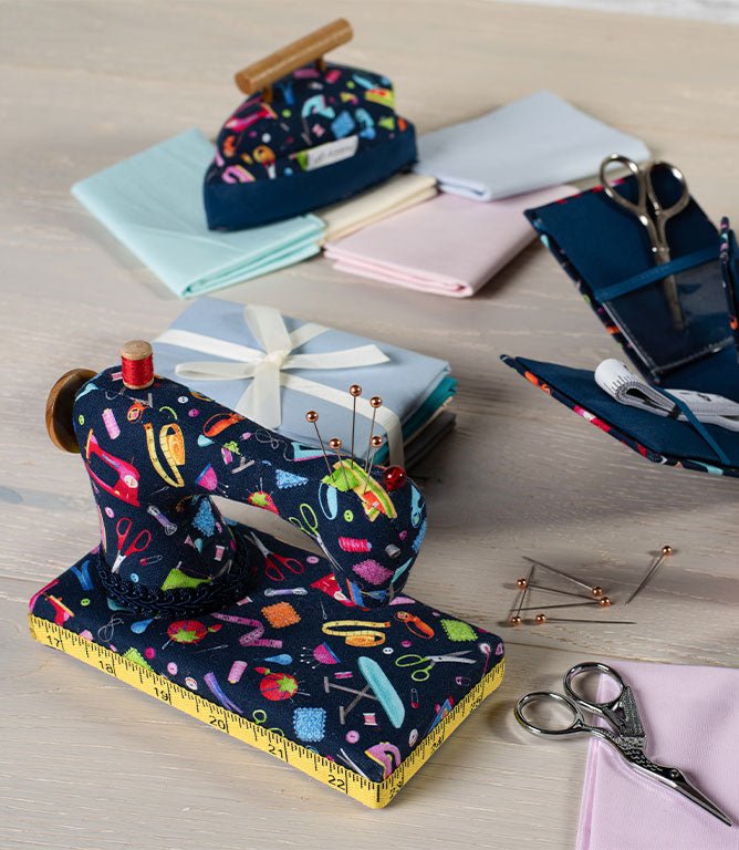 Mini Sew Machine Pin Cushion - Just Fabrics