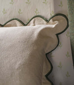 Scallop Cushion Moss