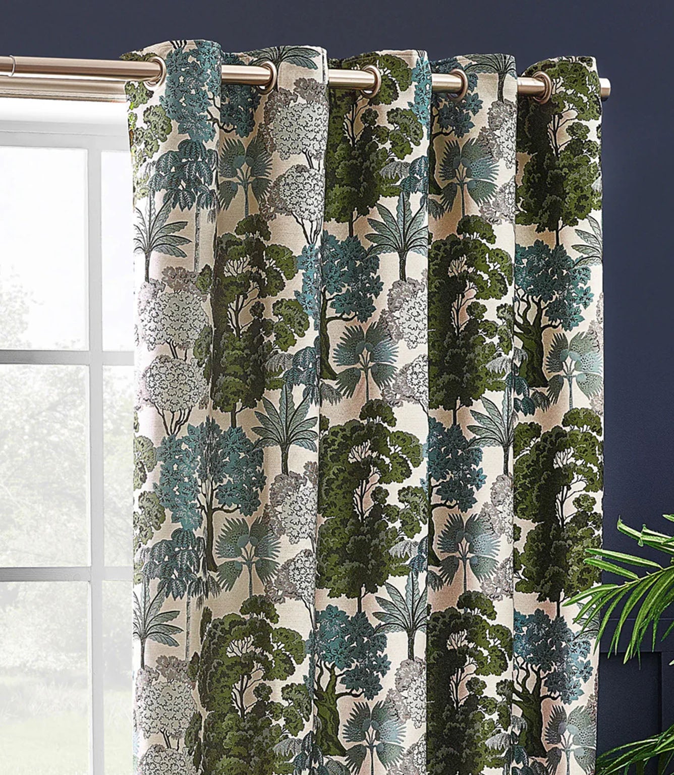 Woodlands Fabric / Green