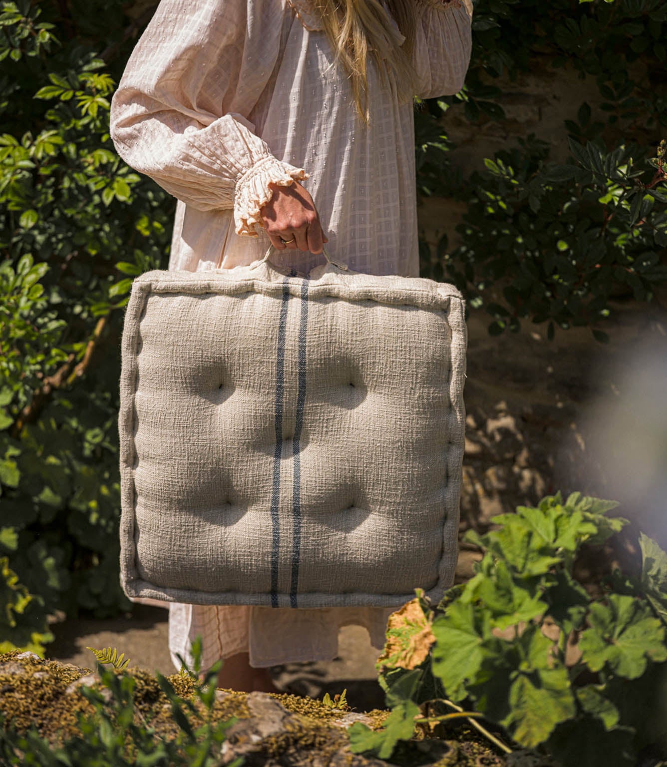 Timeless Linen Carry Seat Blue