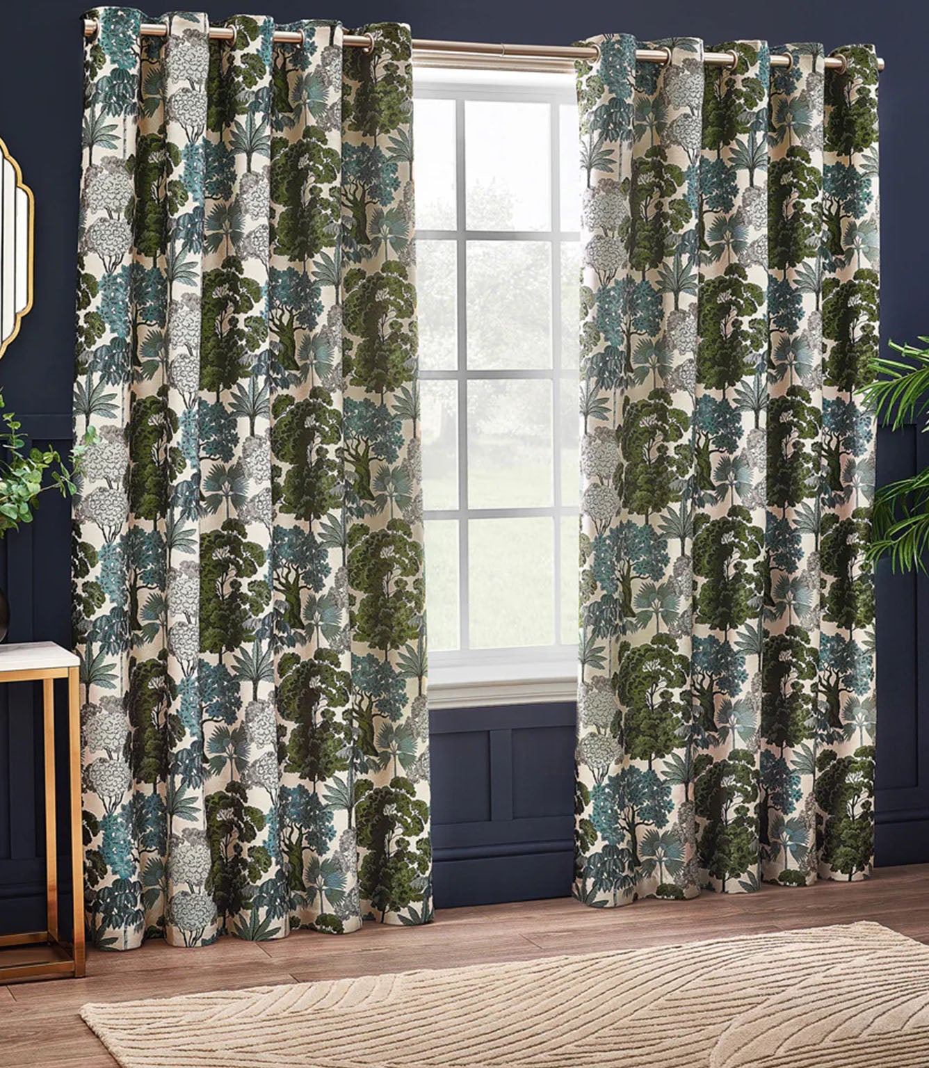 Woodlands Fabric / Green