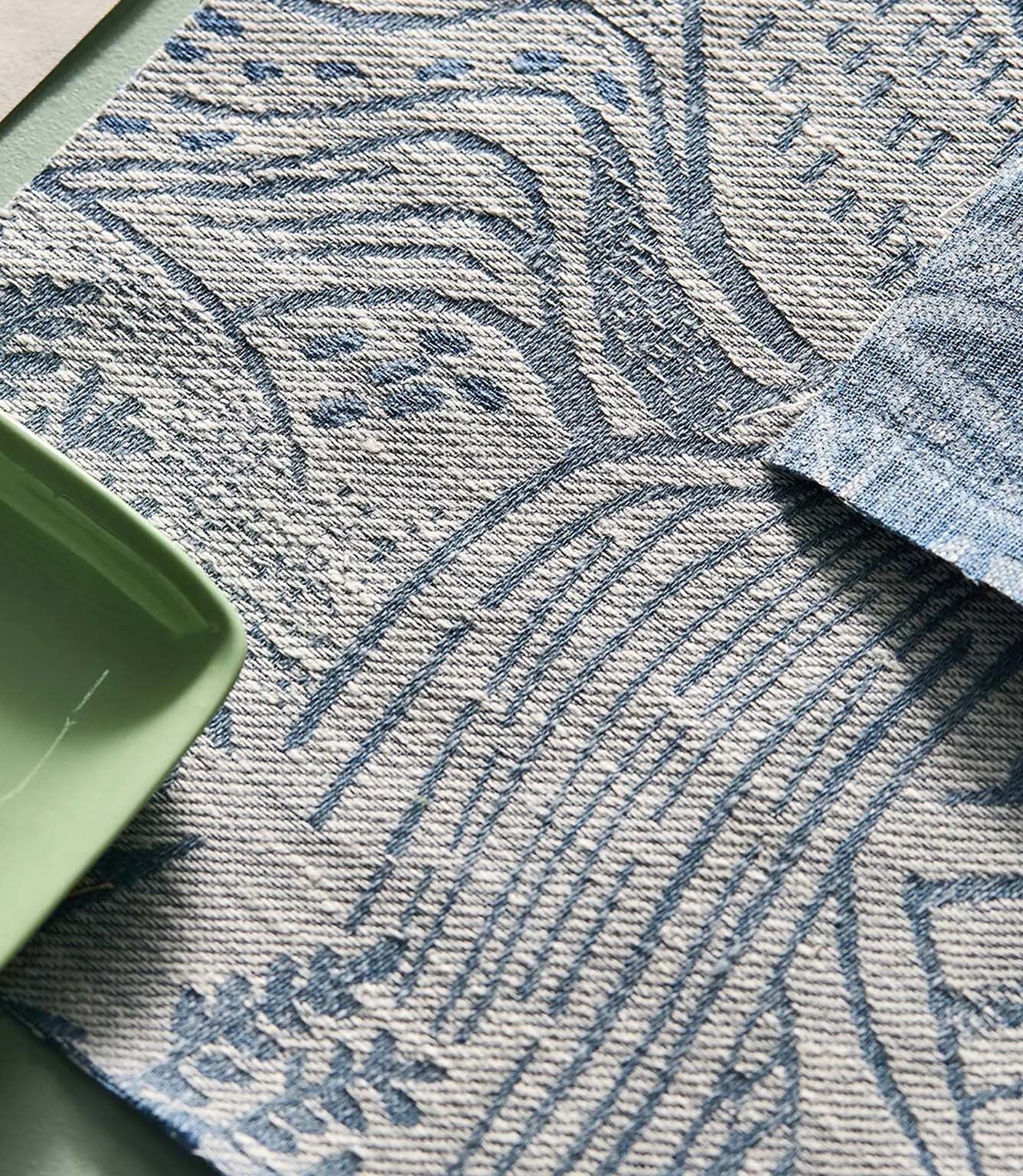 Falling Foss Weave Fabric / Mist