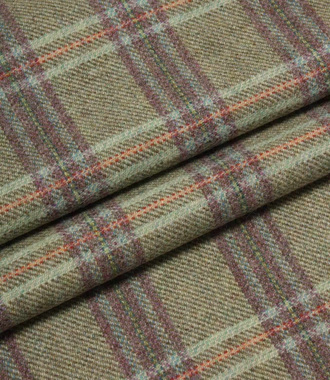 Newton Wool Fabric / Plum