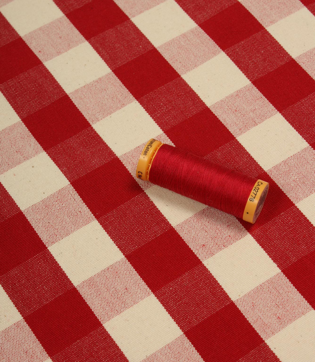 JF Gingham Fabric / Red