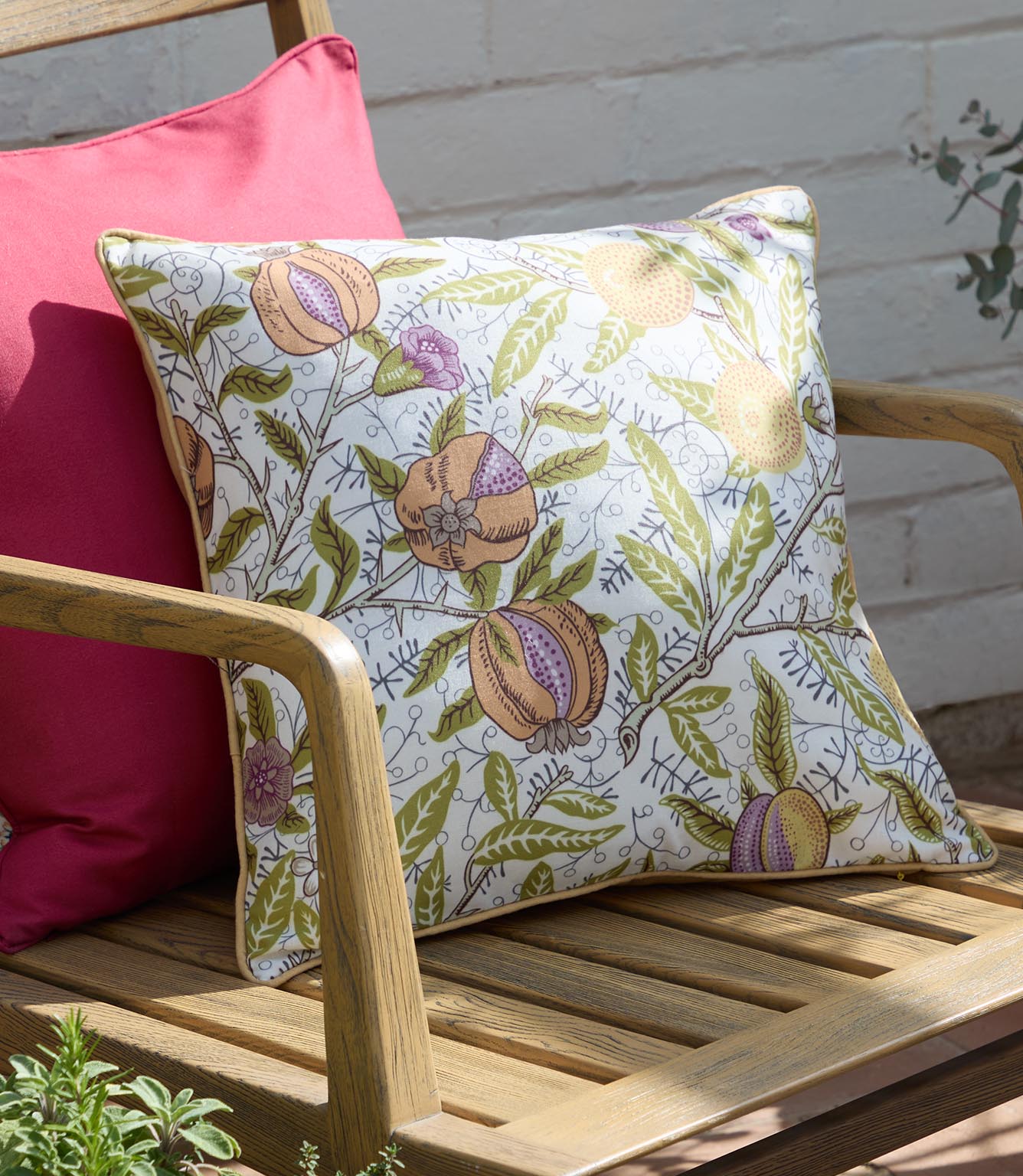 Fruits Lemon / Lime Piped Outdoor Cushion