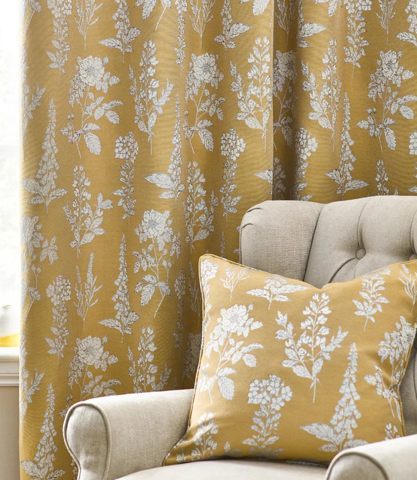 Sophia Fabric / Gold