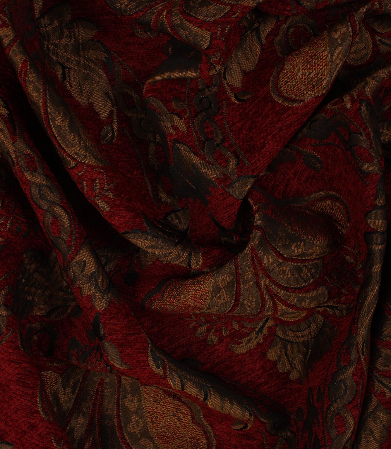 Dorset Damask Fabric / Red