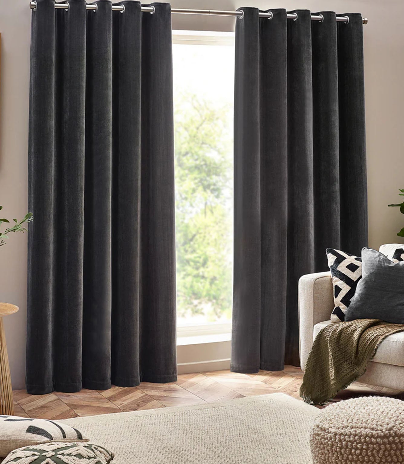 Heavy Chenille Fabric / Charcoal