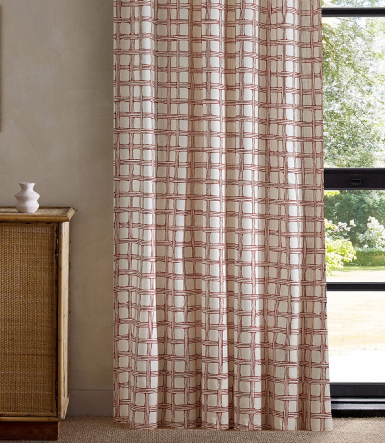 Fretwork Print Fabric / Ladybird Red