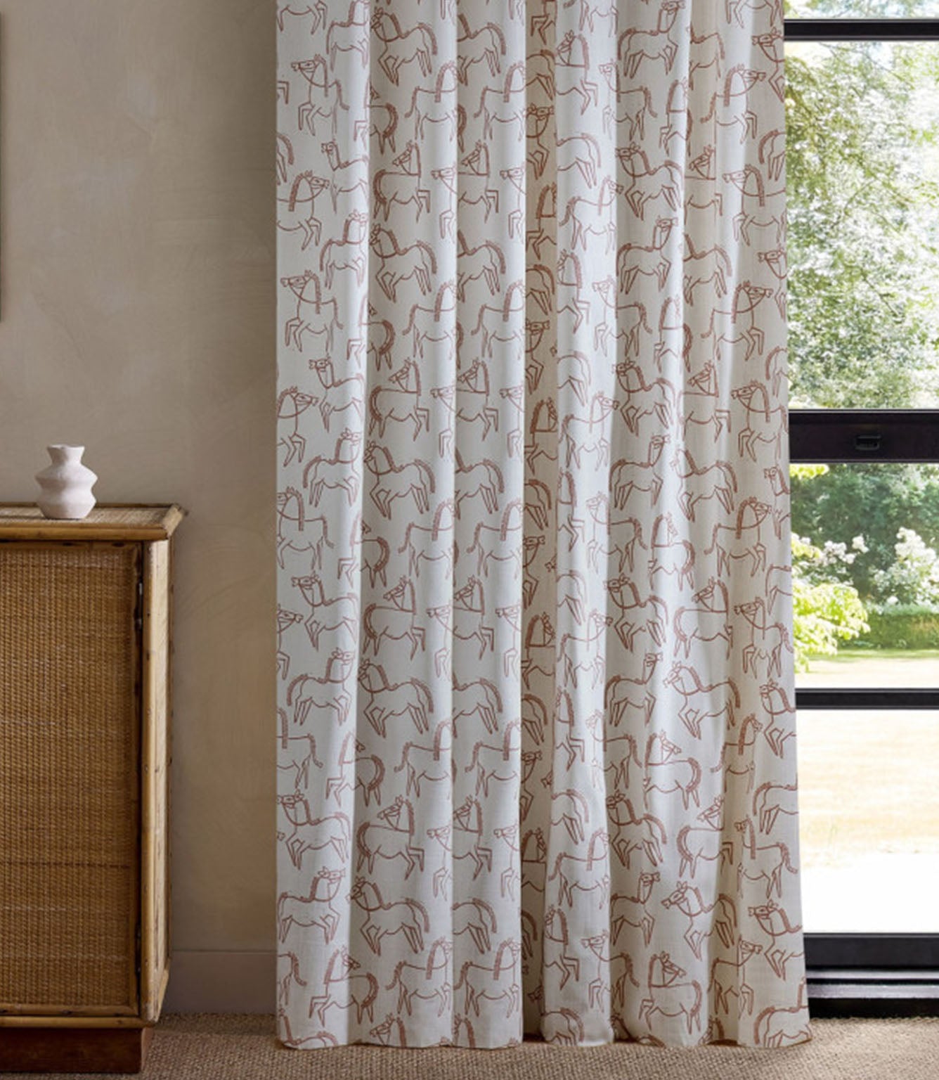 Canter Print Fabric / Dawn Pink