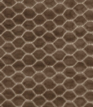 Faraday Velvet Fabric / Walnut