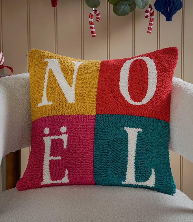 Christmas Cushions - Noelle Tufted