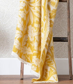 Acorn Tonal Jacquard Gold Throw