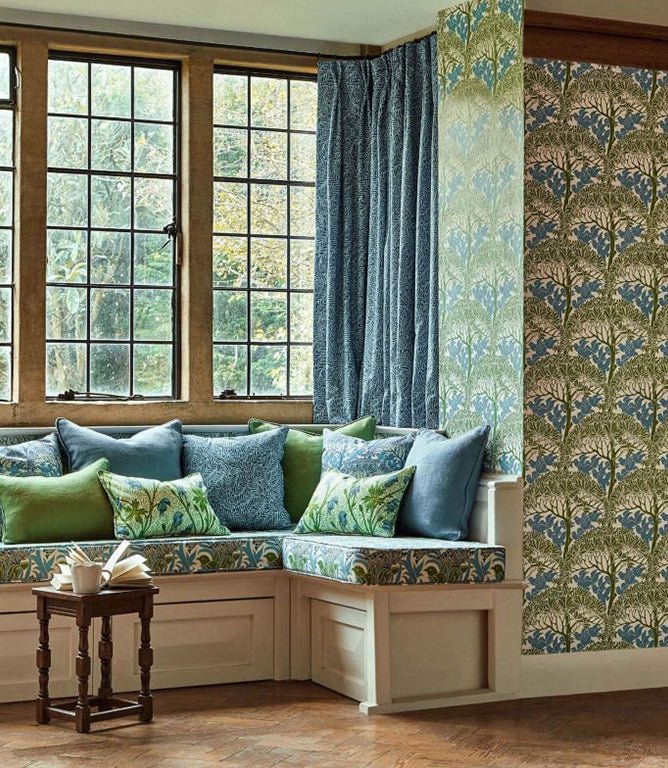 The Savaric Fabric / Garden Green - Just Fabrics