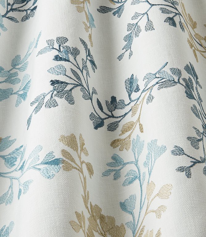 Willowbrook Fabric / Sky - Just Fabrics