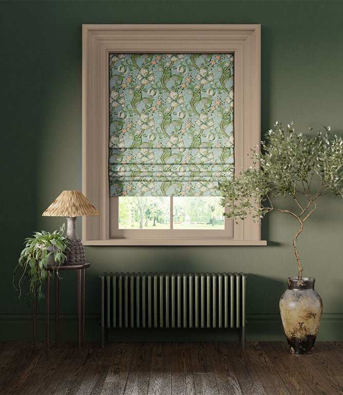 Golden Lily Fabric / Apple Blush - Just Fabrics