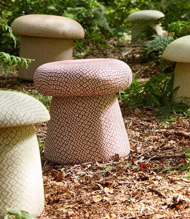 Cheslyn Fabric / Sandstone - Just Fabrics