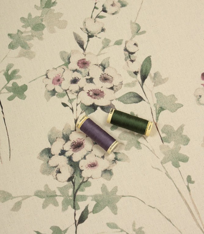 Elsie Fabric / Mint - Just Fabrics