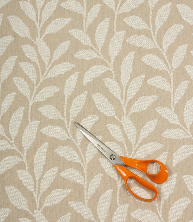 Windsor Vine Fabric / Linen - Just Fabrics