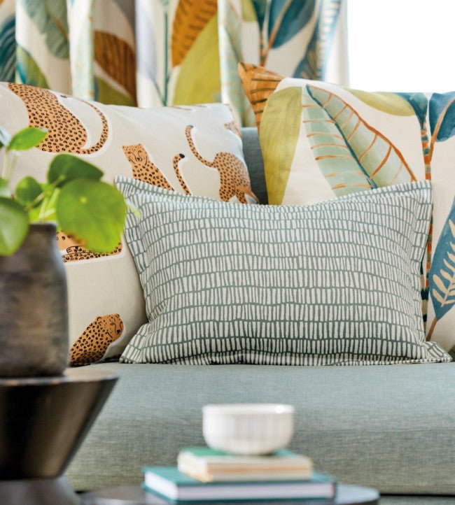 Lionel Fabric / Ginger - Just Fabrics