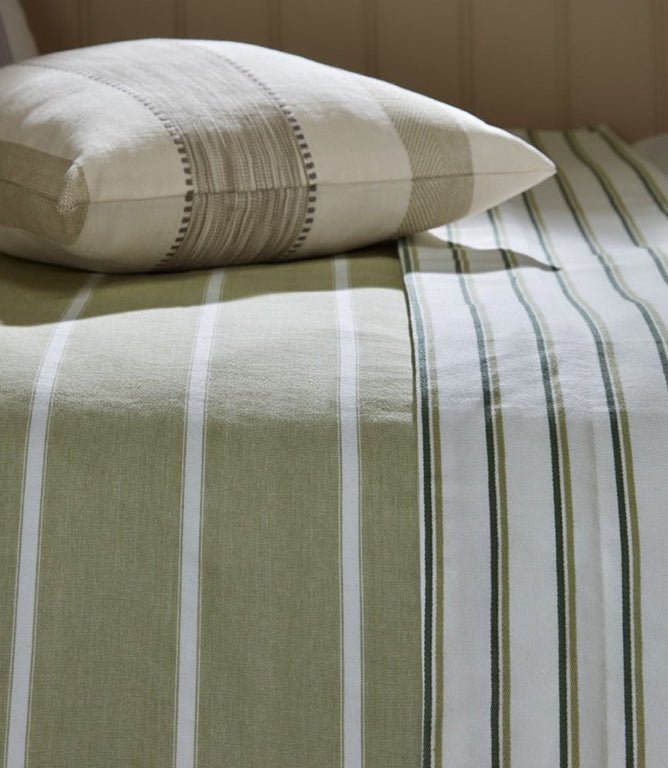 Waterbury Fabric / Taupe - Just Fabrics