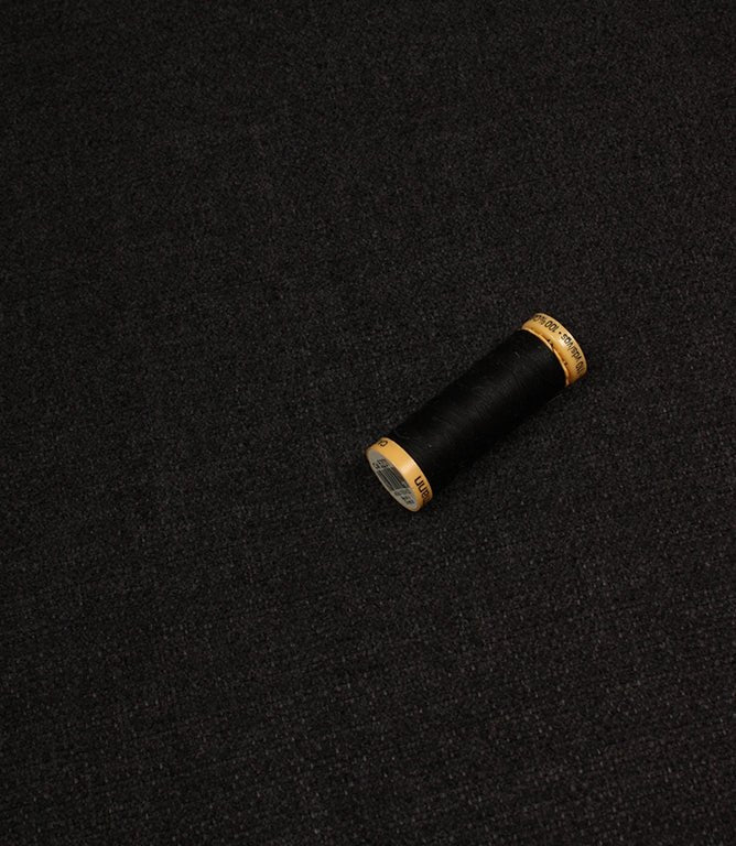 Malleny Fabric / Ebony - Just Fabrics