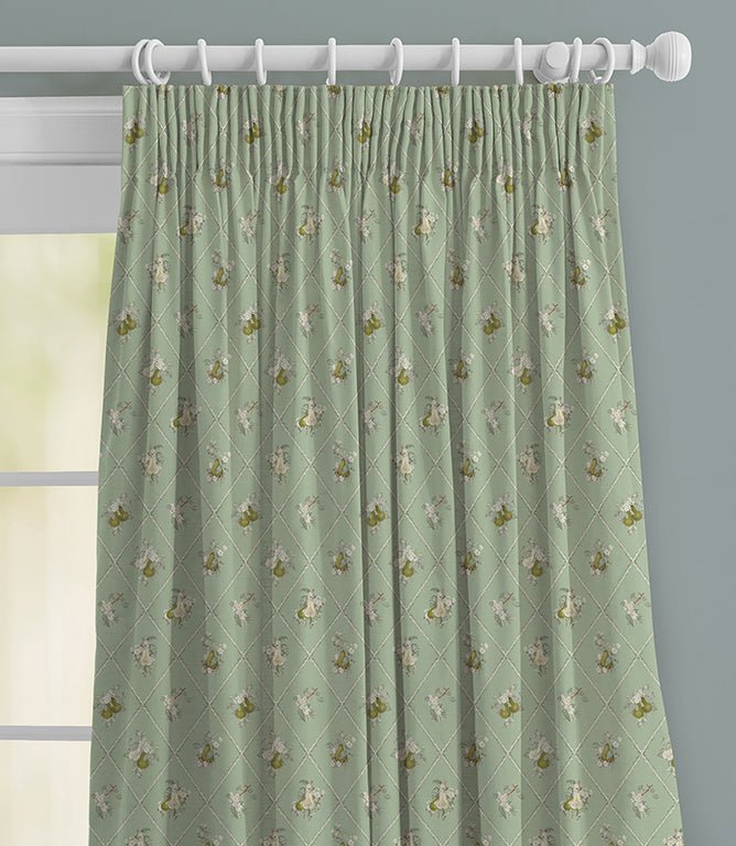 Pear Trellis Fabric / Verdure - Just Fabrics