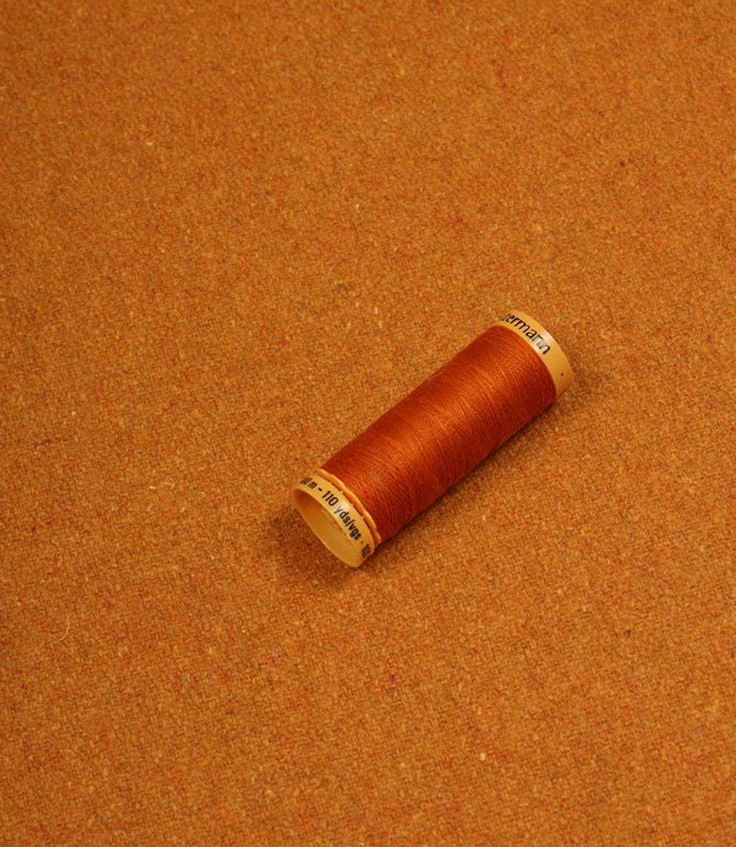 Morris Wool Fabric / Apricot - Just Fabrics