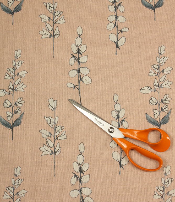 Helaine Fabric / Coral - Just Fabrics