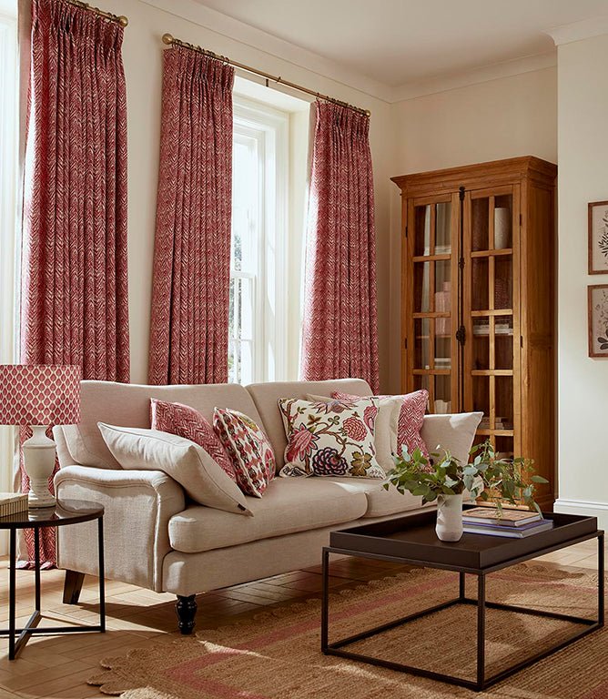 Siam Fabric / Carmine - Just Fabrics