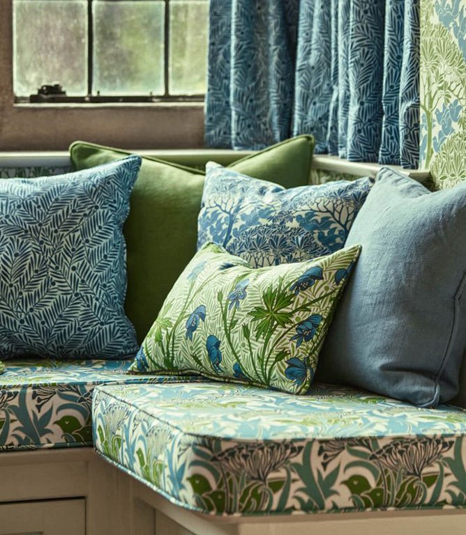 Laceflower Fabric / Pistachio / Lichen - Just Fabrics