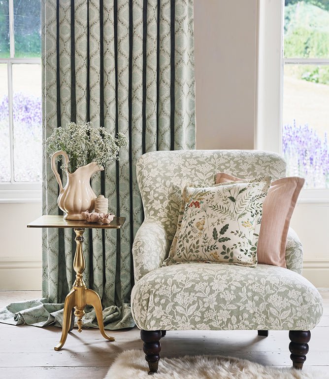 Delilah Fabric / Rose - Just Fabrics