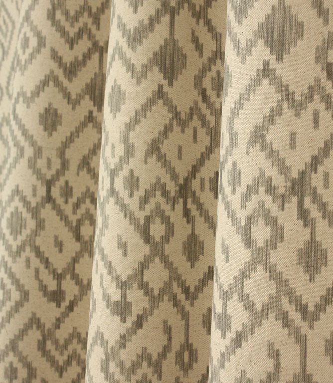 Cora Fabric / Grey - Just Fabrics