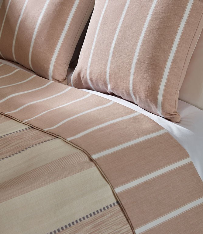 Waterbury Fabric / Rose - Just Fabrics