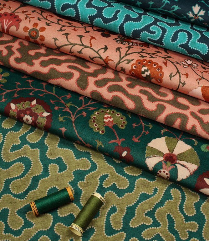Serai Velvet Fabric / Mallard - Just Fabrics