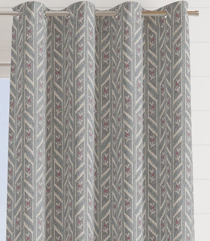 Meadow Path Fabric / Berry - Just Fabrics