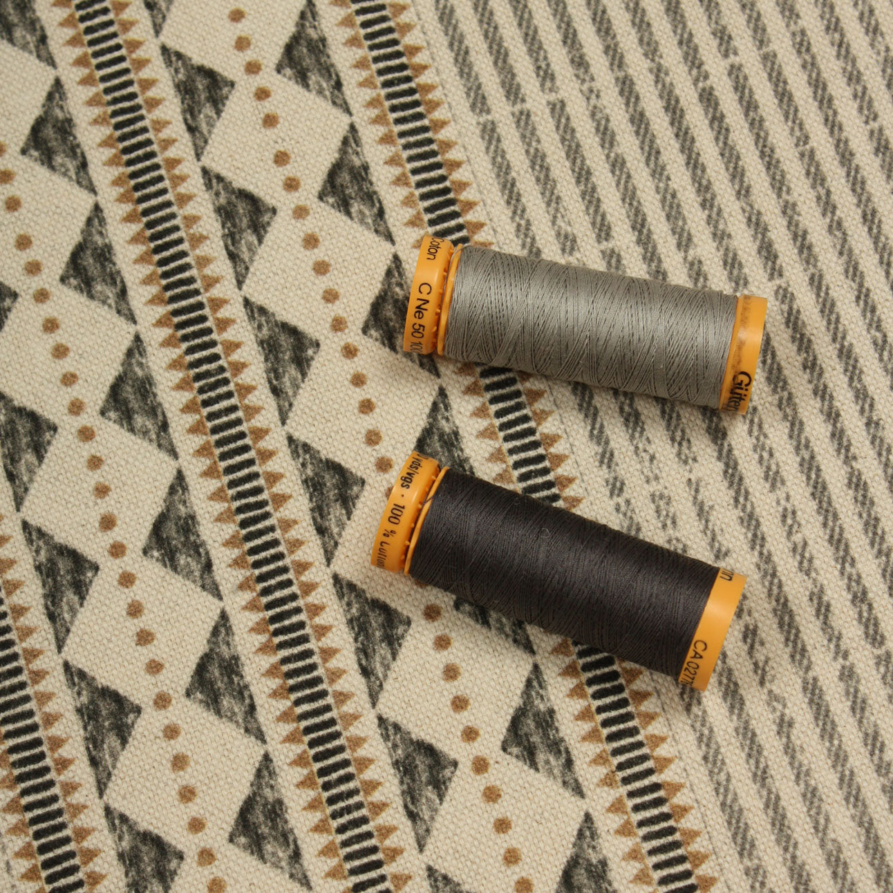 Arlo Stripe Fabric / Charcoal