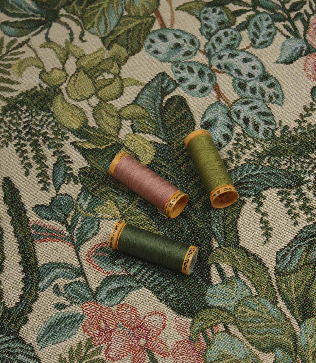 Botanica Tapestry Outdoor Fabric / Multi | Just Fabrics